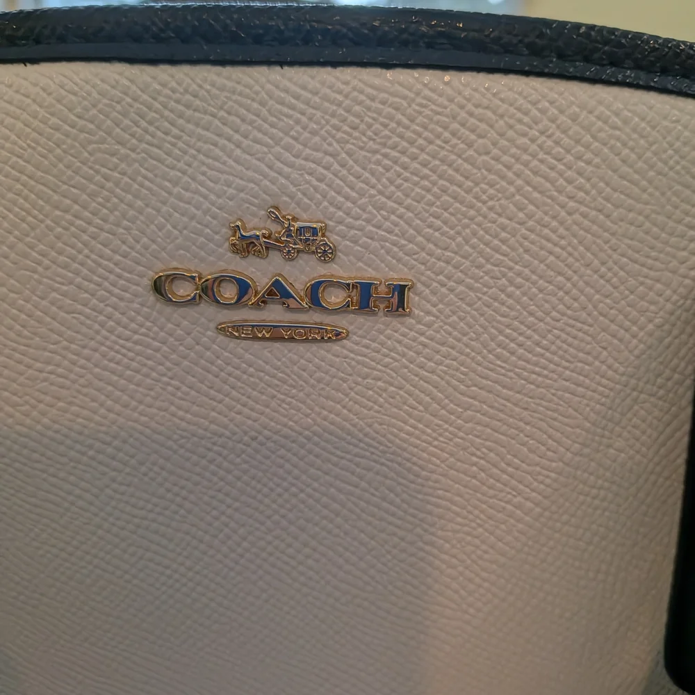 Coach Margot Satchel In Chalk/Fog Colorblock, Nwot. Classic Feminine Lux